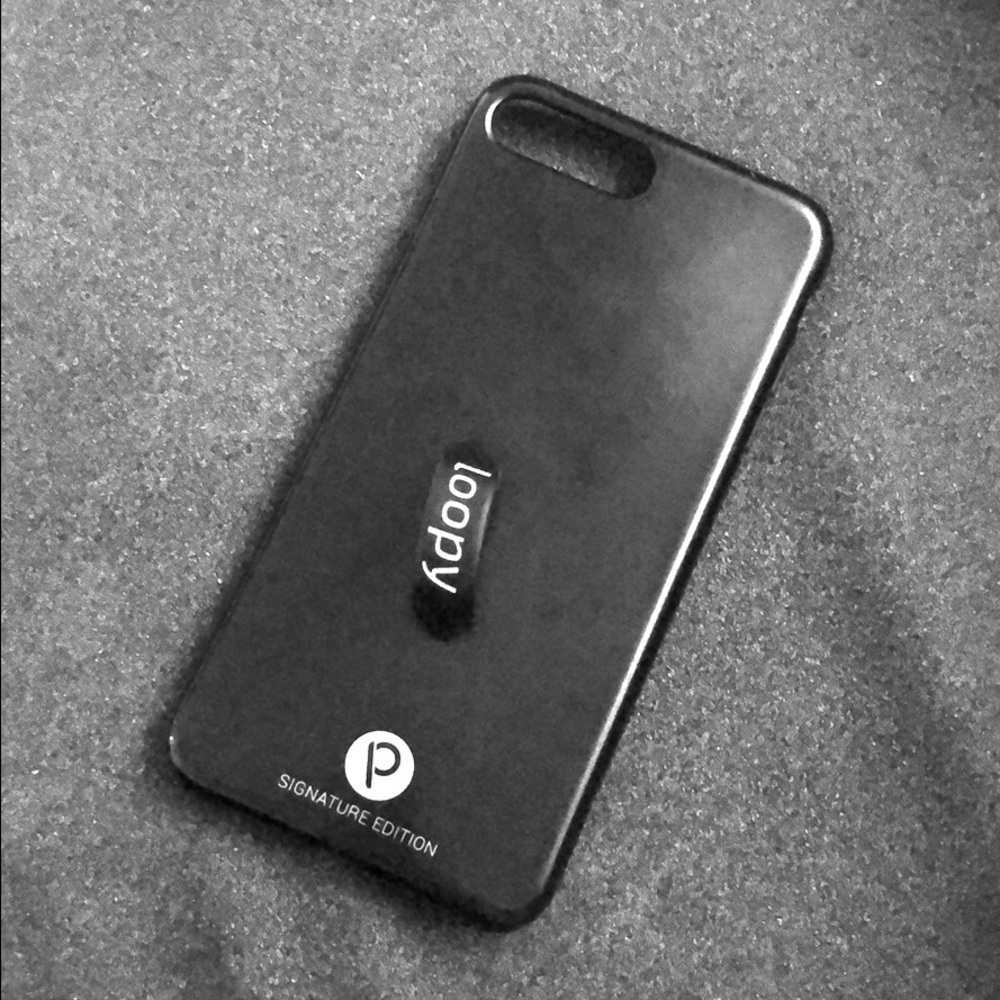 iPhone 7plus loopy case
